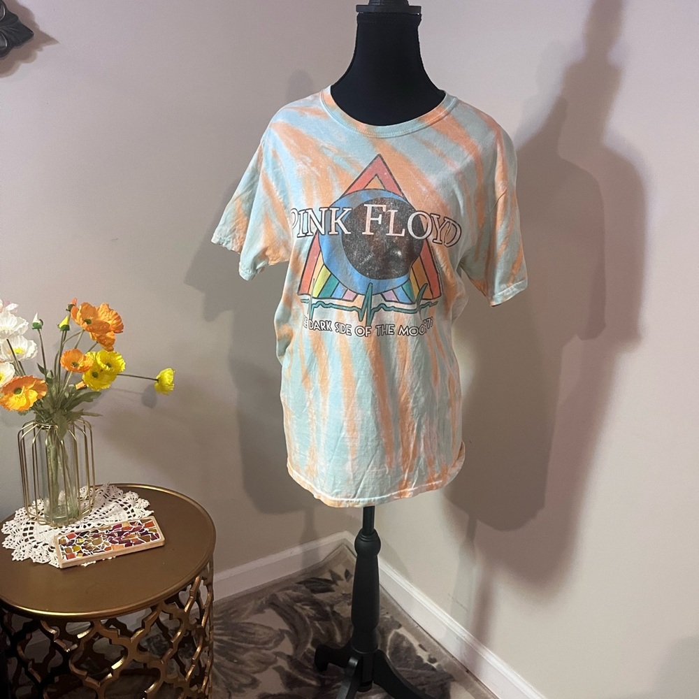 Vintage Pink Floyd Graphic T-Shirt
